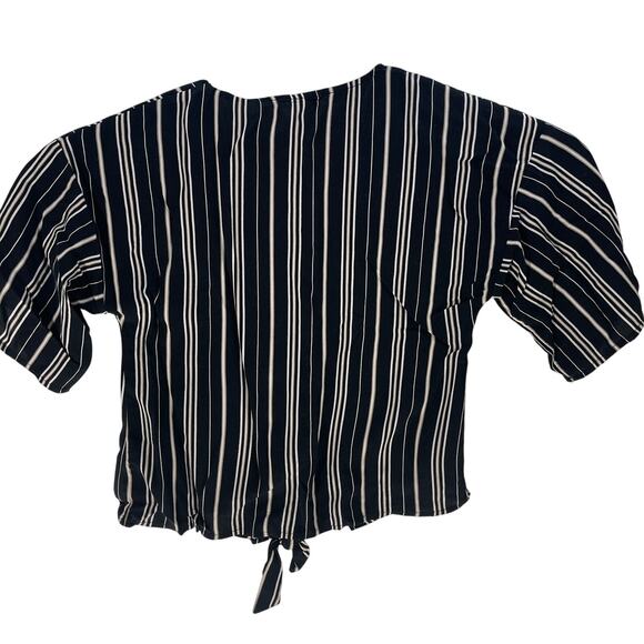 Maurices Womens Top Size M Black Gray Striped Button Tie Front Boho Hippie - Picture 3 of 7